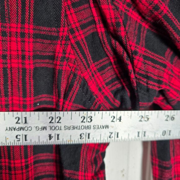 Duluth Trading Button Down Flannel Shirt XL Men's Long‎ Sleeve Red Black Plaid - Picture 8 of 10